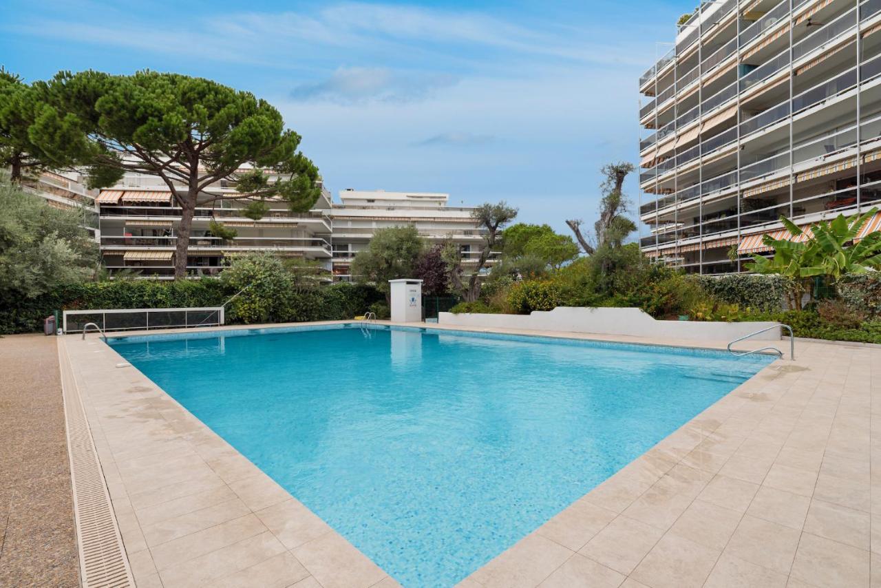 Vue Mer 180° Cocon A 7 Min De La Plage Piscine Ac Apartment Antibes Exterior photo